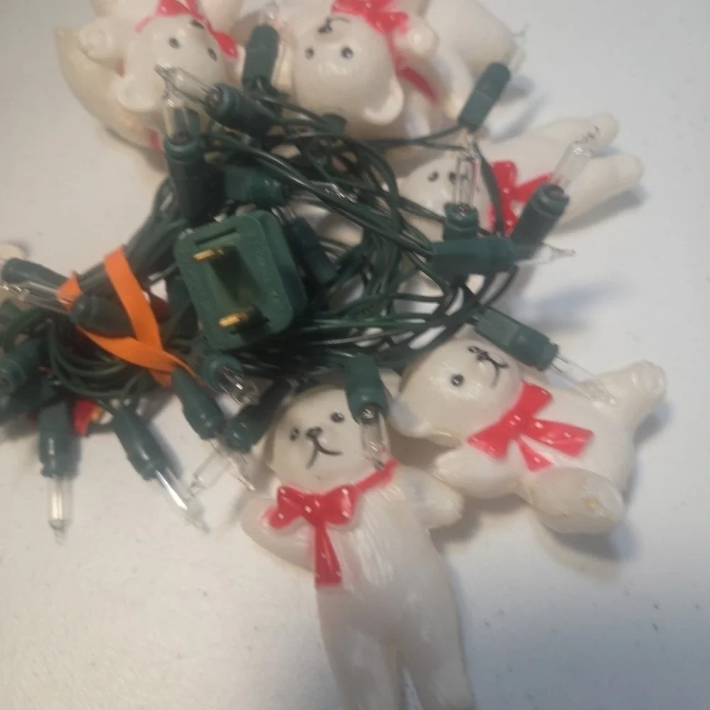 Vtg Blow Mold Patio Indoor Outdoor Lights Polar Bear Plastic String of 10
